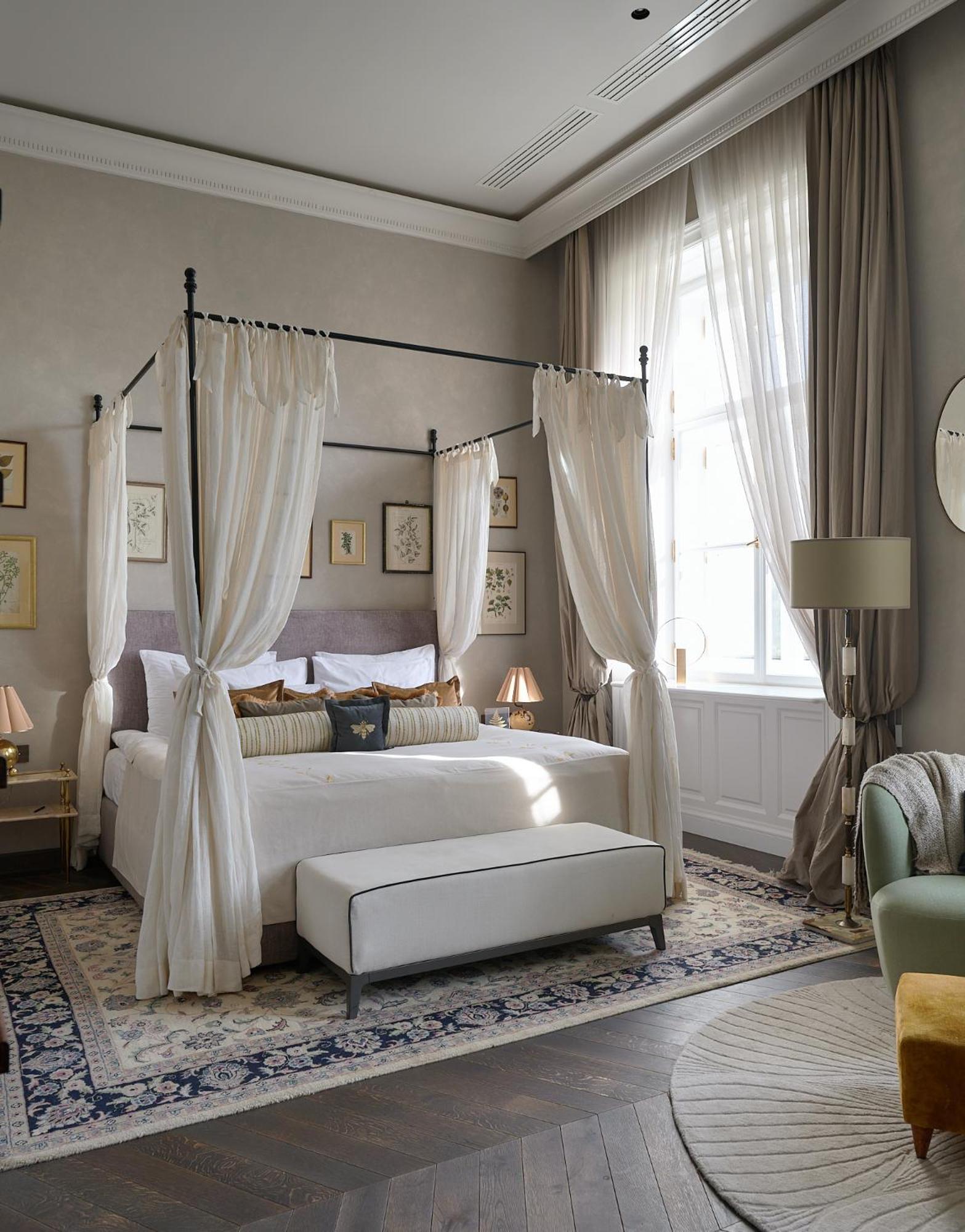 Botaniq Castle Of Tura - Small Luxury Hotels Of The World Luaran gambar